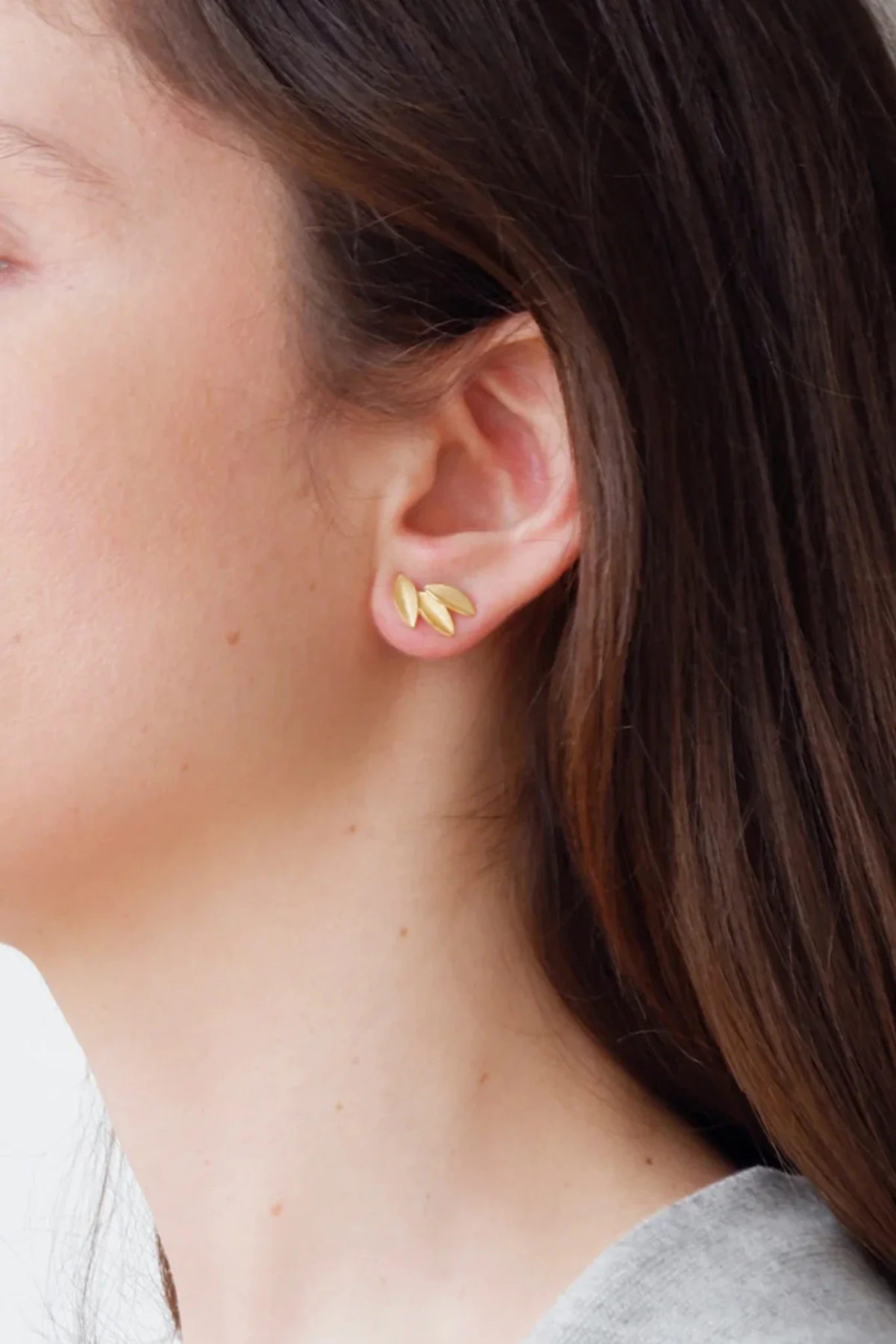 Hera 3 Leaves Earrings