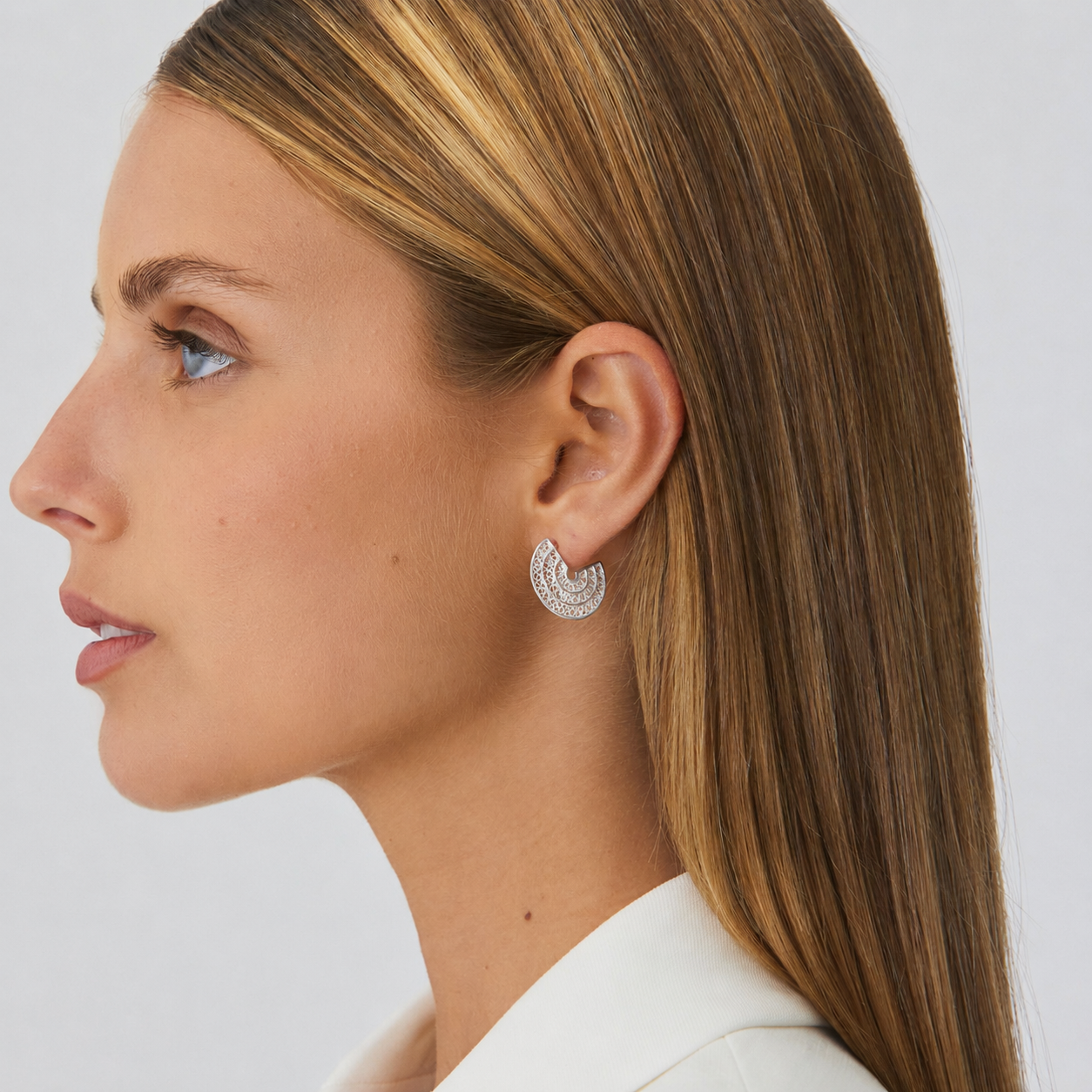 3/4 Circles Silver Filigree Earrings
